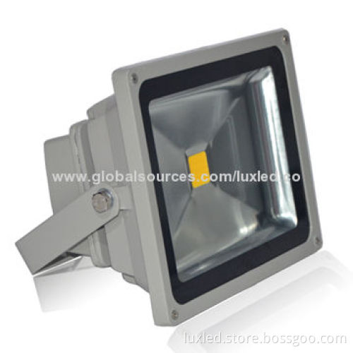 30W COB LED Floodlight, Replace 50/60W Energy-saving Lamps, Used for Garden/Wall Outdoor Lighting